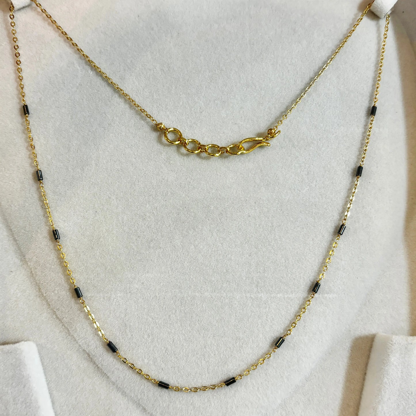 GREAT & SIMPLE MANGALSUTRA CHAIN Hk0235